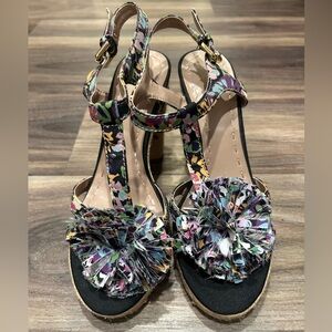 Tahari women’s sandals